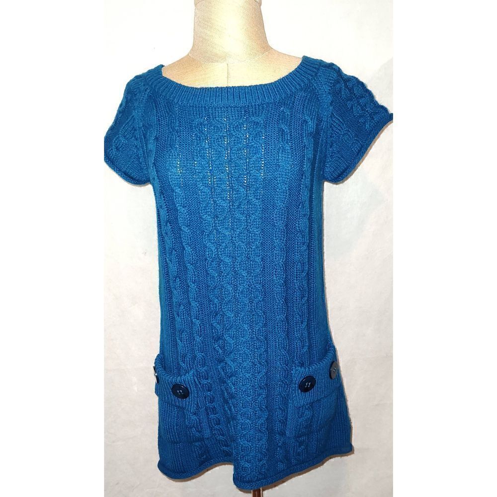 FEVER Sweater Dress Size Small Blue. Wool blend. Front pockets w buttons.